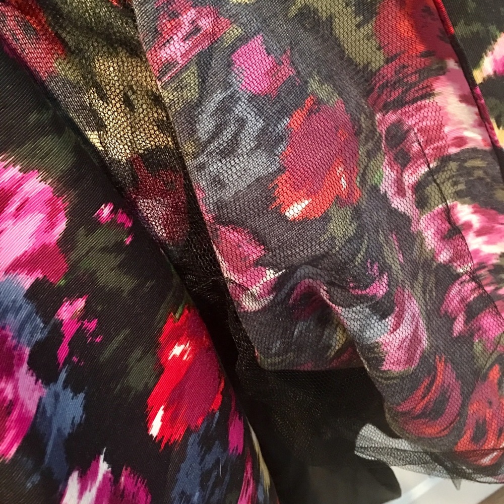 Anthropologie ‘Moulinette Soeurs’ Floral Gown - Picture 5 of 6